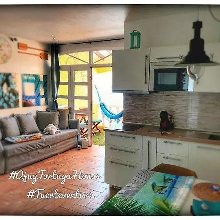 Tortuga House